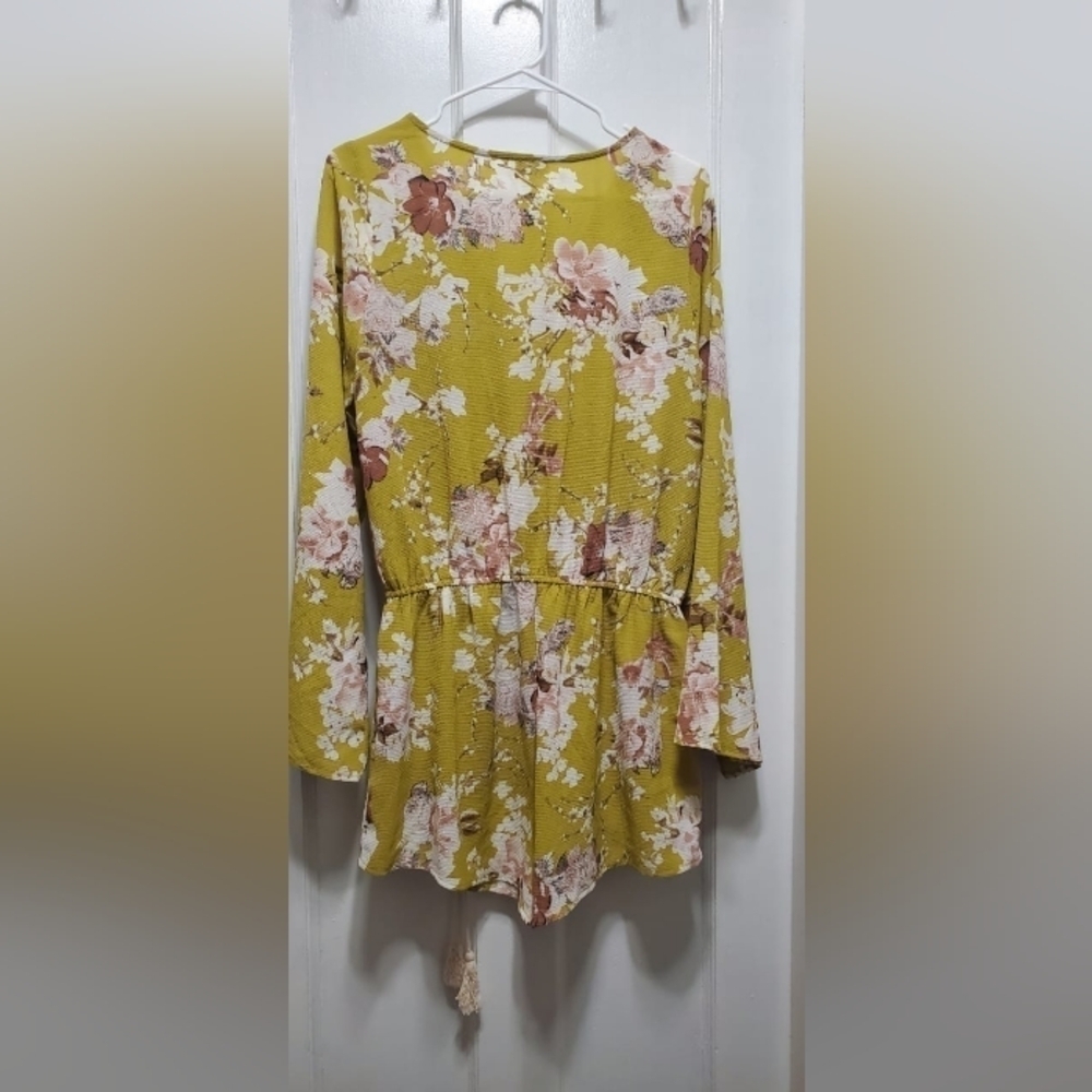 Umgee USA Women Floral Print Long Sleeve Surplice Neck Drawstring Waist Romper🌴 - Picture 5 of 7
